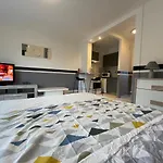 F1 Avec Terrasse, 5 Min De Colmar, Vignoble Et Free Parking Apartament