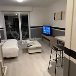 F1 Avec Terrasse, 5 Min De Colmar, Vignoble Et Free Parking Wintzenheim