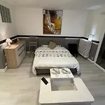 Apartament F1 Avec Terrasse, 5 Min De Colmar, Vignoble Et Free Parking Wintzenheim