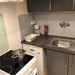 Apartament F1 Avec Terrasse, 5 Min De Colmar, Vignoble Et Free Parking